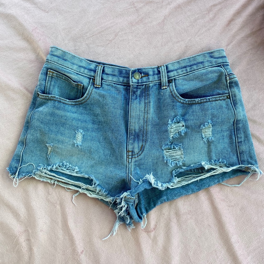 Distressed cut off shorts